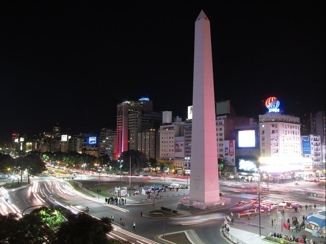 Buenos Aires Obilisk at night